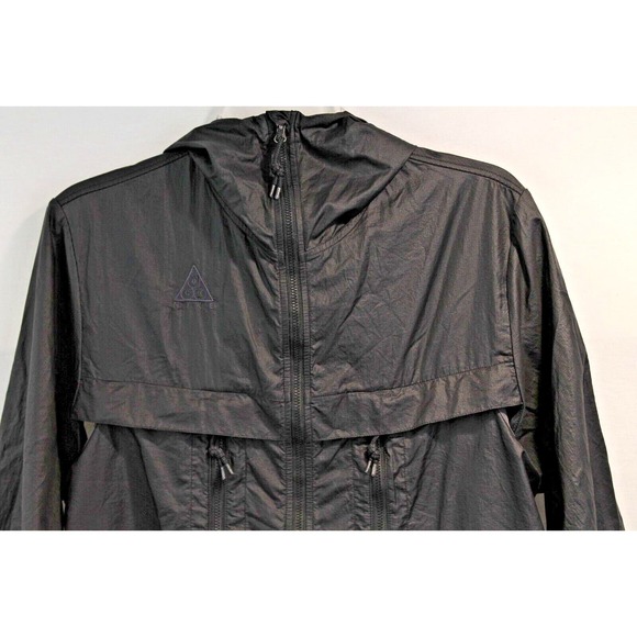 Nike ACG Hooded Lightweight Nylon Jacket Womens size XS Black Full Zip - Picture 2 of 9
